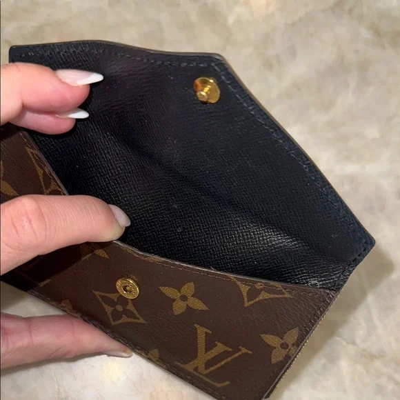 Louis Vuitton Monogram Recto Verso Key Pouch - Picture 6 of 9